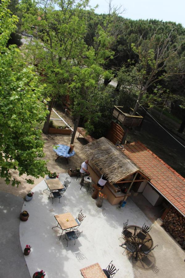 L'Effet Mer Arles Exterior foto
